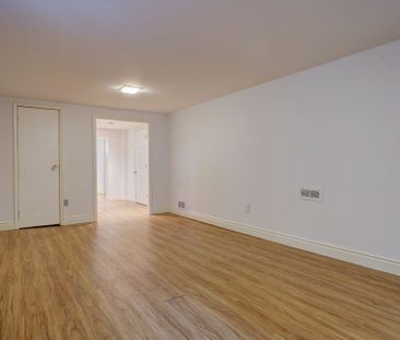 For Lease - 23 Falmouth Avenue Unit# Lower, Toronto, Ontario - Photo 3