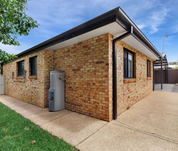 2/9 Budawang Place Tatton NSW - Photo 1