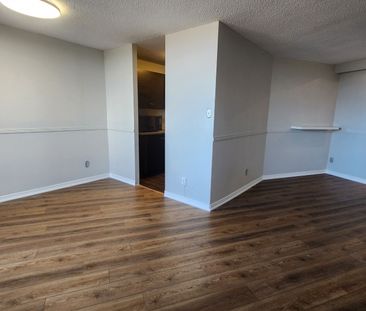 For Lease - 2020 Jasmine Crescent Unit# 1406, Beacon Hill North - S... - Photo 1