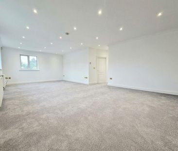 3 bedroom apartment to rent - Photo 2