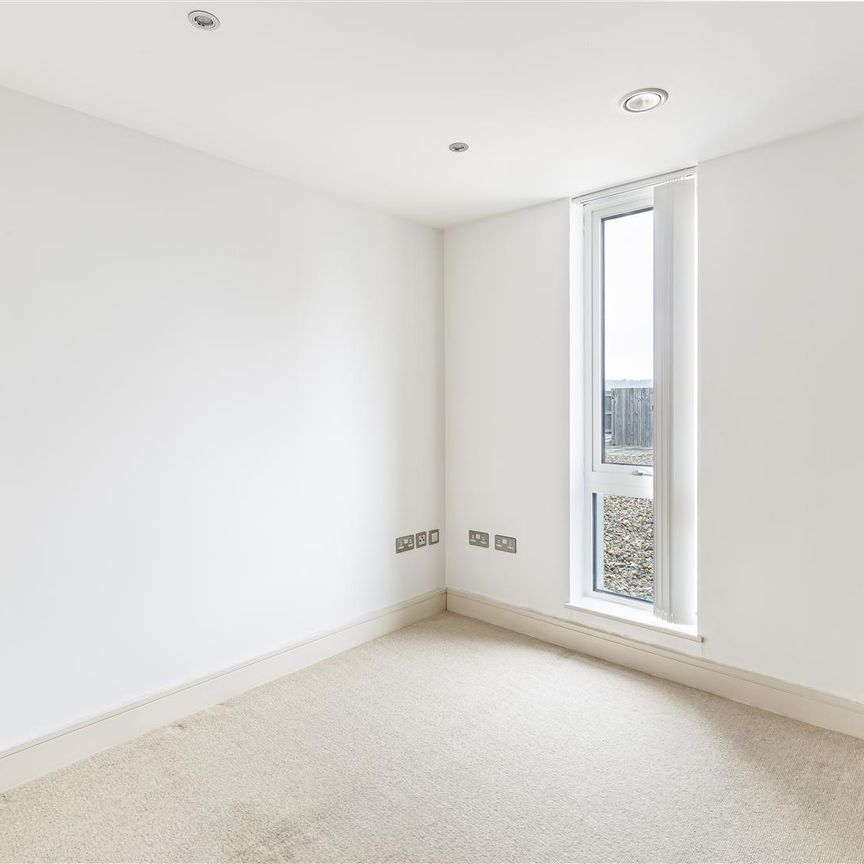 Apartment To Let - Photo 1