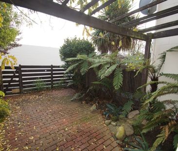 Two Bedroom Beauty on Tennyson St - Photo 6