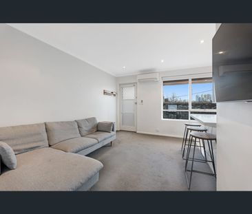 16/100 Rowena Parade, Richmond, Vic 3121 - Photo 5