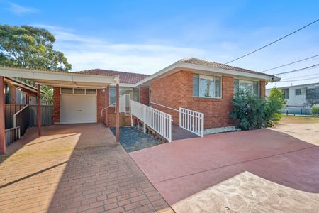 Family Home in Prime Location - Photo 5