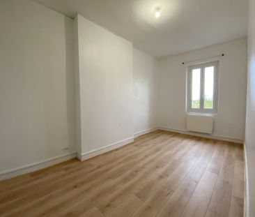 Location Appartement 3 pièces 82m² CASTELNAUDARY 11400 - Photo 5