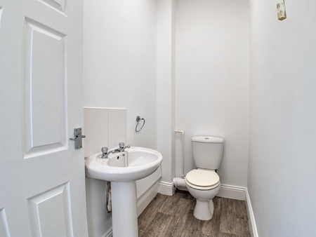 3 bedroom terraced house to rent - Photo 2