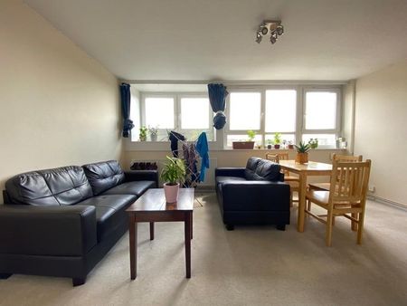 Room in a Shared Flat, Badric Court, SW11 - Photo 5