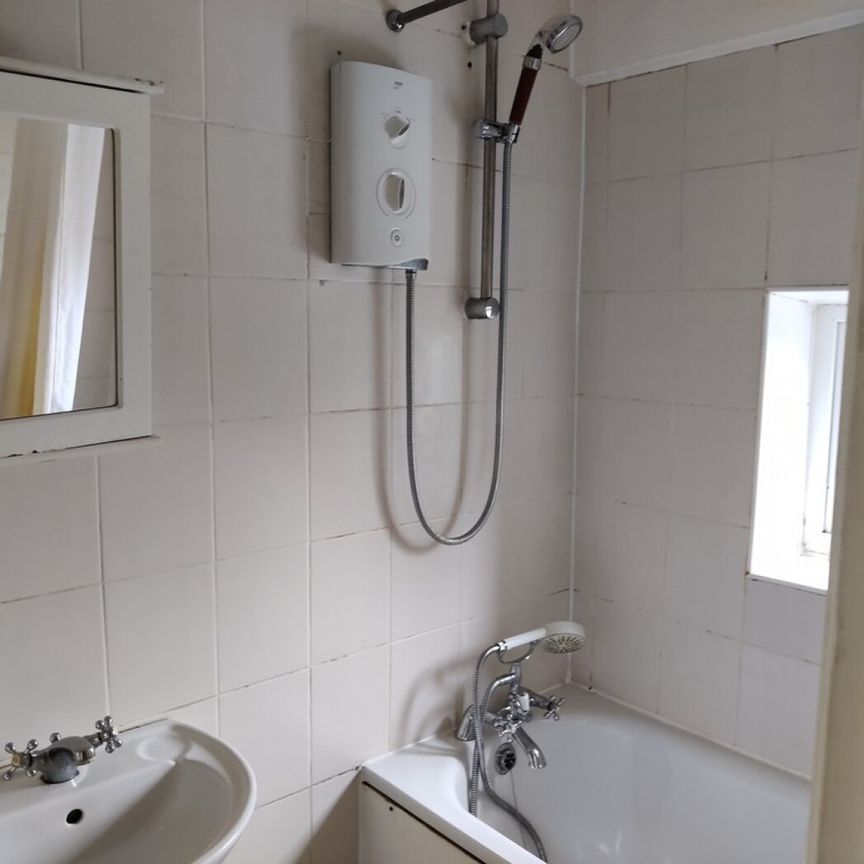 4 bedroom House - Willow Way, Hatfield - Photo 1