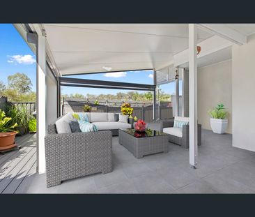 2/69 Bloom Ave, Coomera, Qld 4209 - Photo 2