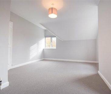 3 bedroom semi-detached house to rent - Photo 6