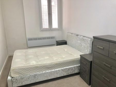 1 Bed Flat, Hounds Gate House, NG1 - Photo 5