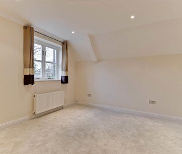 4 bedroom detached house to rent - Photo 5