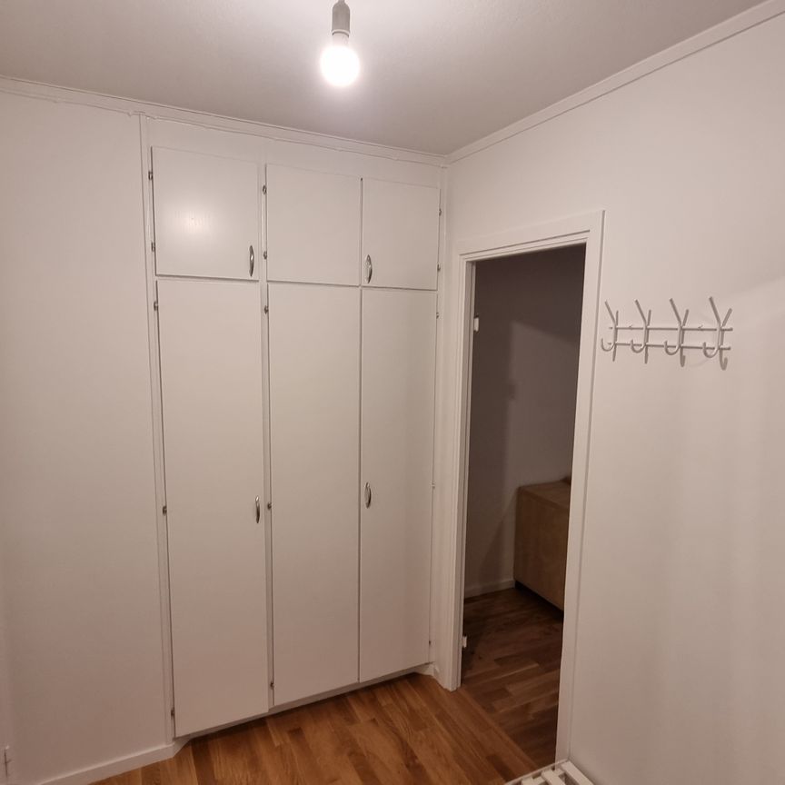 Ellagårdsvägen, Täby - Photo 1