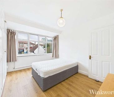 Cleveley Crescent, London, W5 - Photo 6