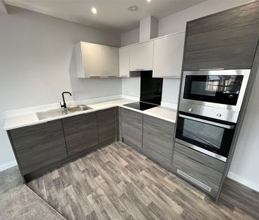 2 bedroom apartment to rent - Photo 3