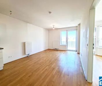 Traumhafte Wohnung mit großzügiger Freifläche! - Photo 3