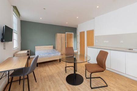 1 bedroom flat to rent - Photo 2