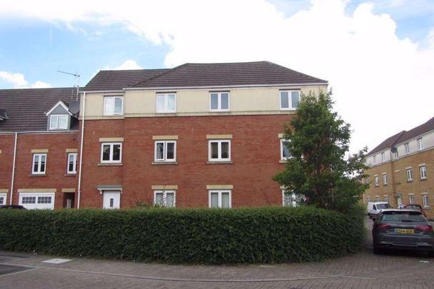 2 bedroom ground floor flat to rent - Photo 1