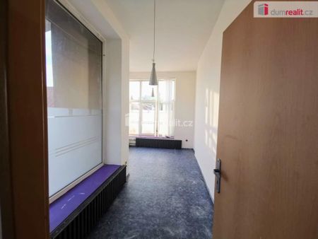 Pronájem bytu 2+kk 43 m2 - Fotografie 4