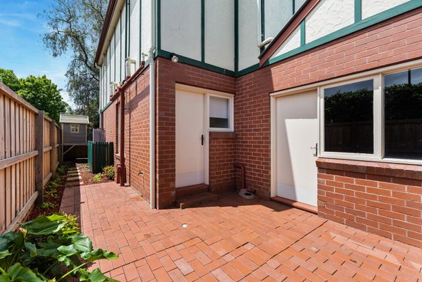 30B Derby Street, Moonee Ponds VIC 3039 - Photo 1