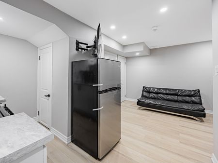 For Lease - 6 Harper Hill Drive Unit# Baseement, Ajax, Ontario - Photo 3