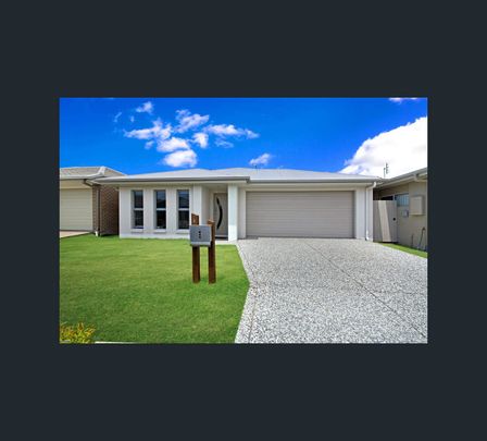 19 Mantis Crescent, Caloundra West, Qld 4551 - Photo 1