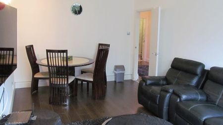 2 Bed Flat, Cambridge Square, W2 - Photo 2