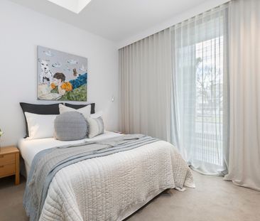 97 St Vincent Street, Albert Park VIC 3206 - House For Rent | Domain - Photo 5