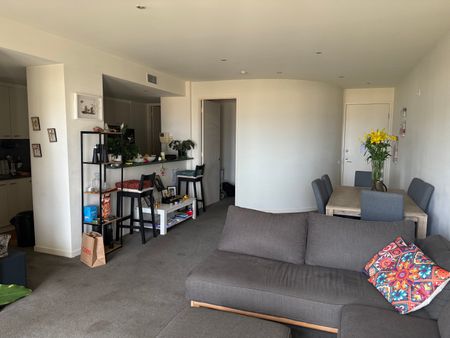 Port Melbourne - Photo 4