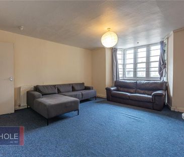 3 bedroom apartment to rent - Photo 6