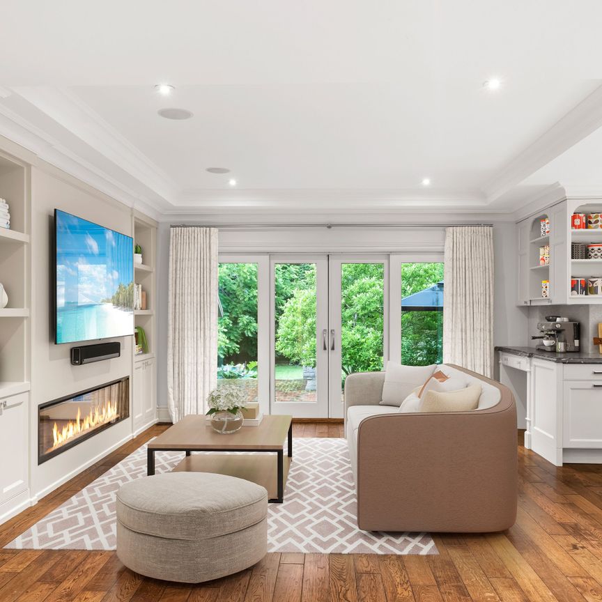 For Lease - 26 Buckingham Avenue, Toronto, Ontario - Photo 1