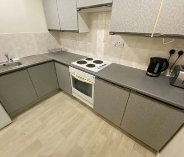 2 bedroom apartment to rent - Photo 5