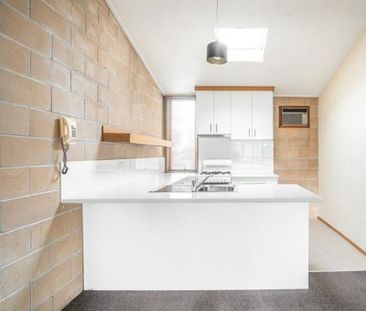 1/92 McKillop Street, Geelong - Photo 5