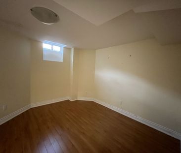 For Lease - 3761 Partition Road Unit# Basement, Mississauga, Ontario - Photo 4