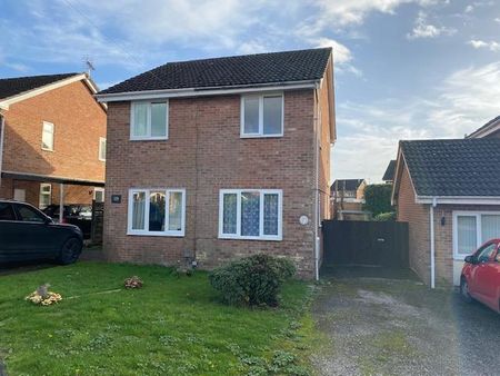 1 bedroom semi-detached house to rent - Photo 3