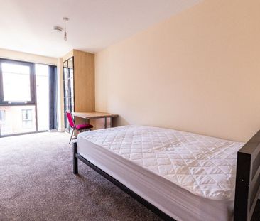 3 bed Apartment 42 Ecco - Photo 4