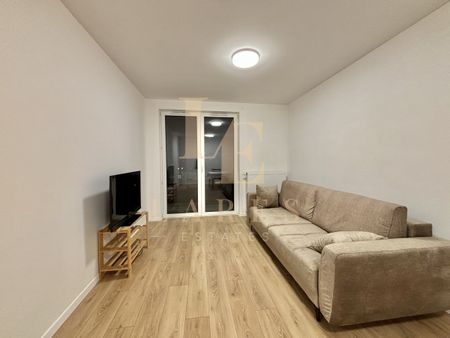 Nowe budownictwo | Oddzielna kuchnia | Balkon - Zdjęcie 2