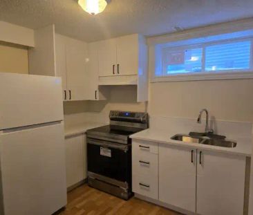 Cozy 1 bedroom basement unit with laundry | Calgary - Photo 1