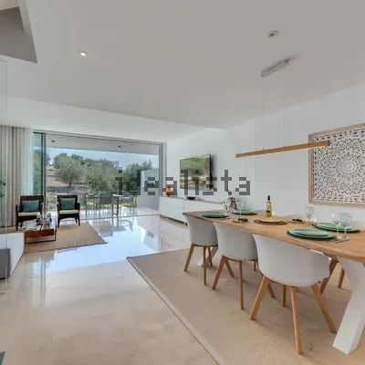 Alquiler de chalet adosado en Urbanización Golf Río Real - Photo 1