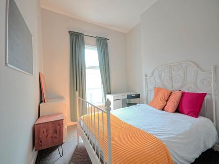 5 bedroom house share to rent - Photo 4