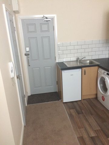 168 Westgate, WF2, Wakefield - Photo 4