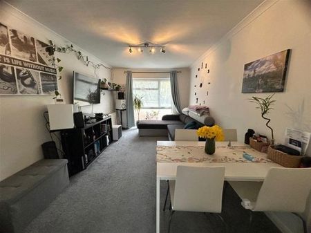 1 bedroom maisonette to rent - Photo 2