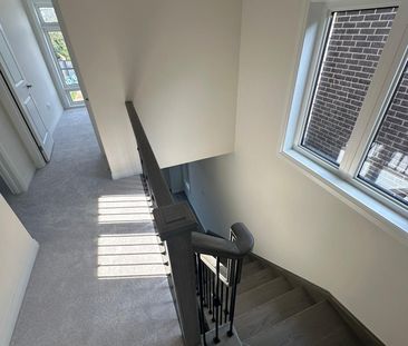 For Lease - 23 Bluebird Lane, Barrie, Ontario - Photo 4