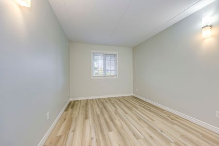 For Lease - 264 Alma Street Unit# 106, Guelph/Eramosa, Ontario - Photo 3