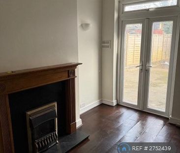 4 bedroom terraced house to rent - Photo 2