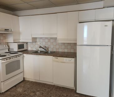 For Lease - 5 Shady Golfway Unit# 110, Toronto, Ontario - Photo 1