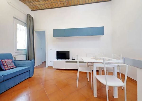 Vicolo del Cinque, Rome, Lazio 00153