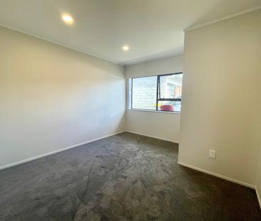 Unit 2, 9 Norman Spencer Drive, Papatoetoe, Auckland - Photo 5