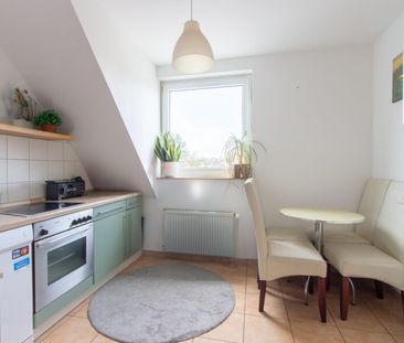 Blömker! Gemütliche 2,5-Raum-Wohnung mit Balkon und Küche in Gelsen... - Foto 1
