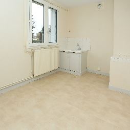 Appartement – Type 3 – 56m² – 276.53 € – AIGURANDE - Photo 2